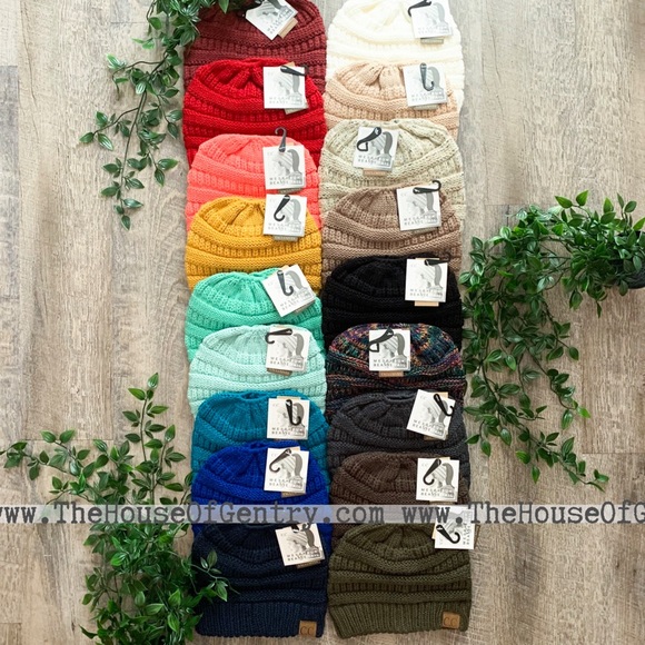 Olive MESSY BUN CC Beanie - Picture 2 of 2